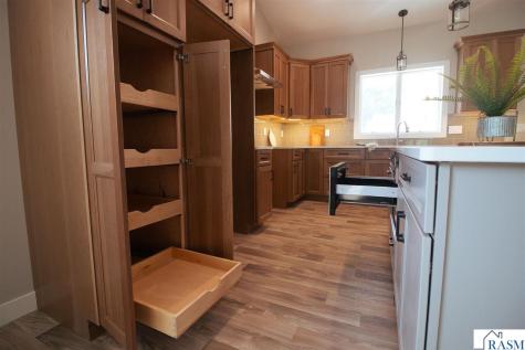 215 Parkway Place Mankato MN 56001