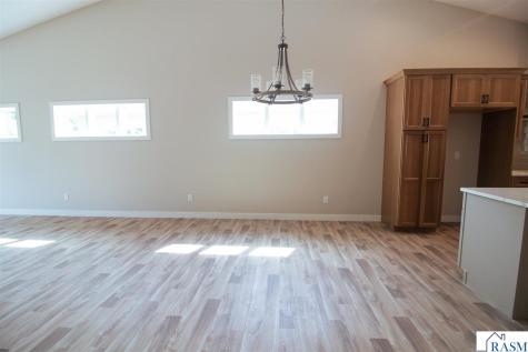 215 Parkway Place Mankato MN 56001