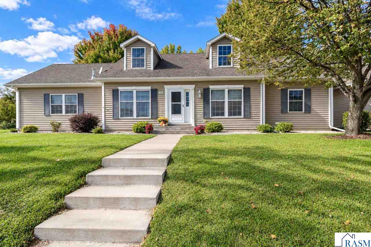 816 Cottonwood Street New Ulm MN 56073