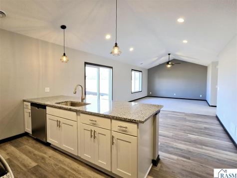 1119 SE 8th Avenue Waseca MN 56093-2075