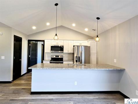 1119 SE 8th Avenue Waseca MN 56093-2075