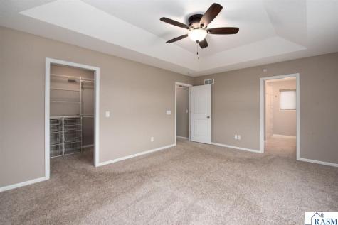 212 Tranquility Trail Mankato MN 56001