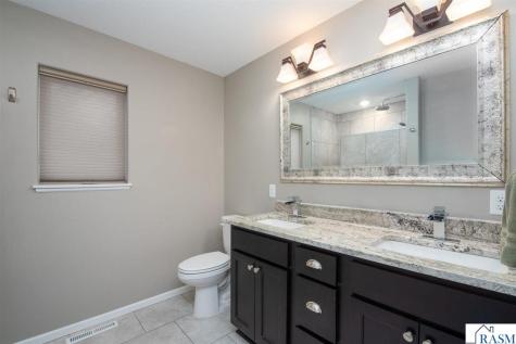 212 Tranquility Trail Mankato MN 56001