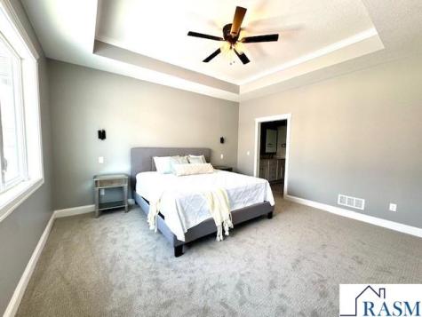 328 Dancing Waters Circle Mankato MN 56001