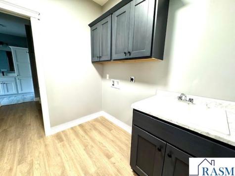 328 Dancing Waters Circle Mankato MN 56001