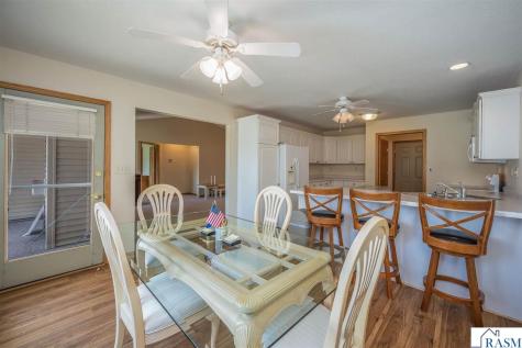 117 Cardinal Drive Mankato MN 56001