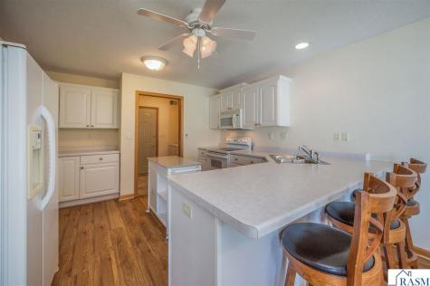 117 Cardinal Drive Mankato MN 56001