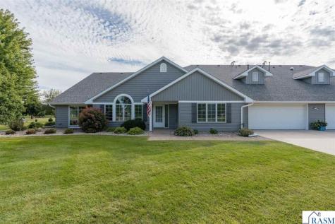 728 Grayhawk Circle Mankato MN 56001