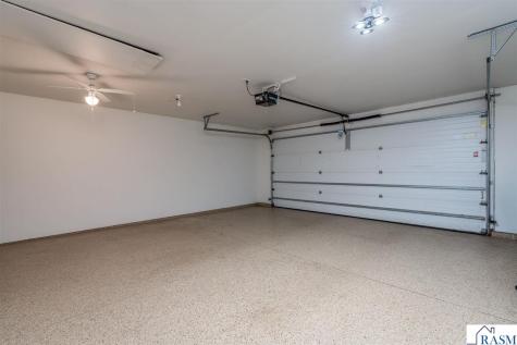 728 Grayhawk Circle Mankato MN 56001