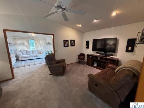 1801 W Welco Drive St. Peter MN 56082