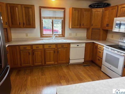 1801 W Welco Drive St. Peter MN 56082