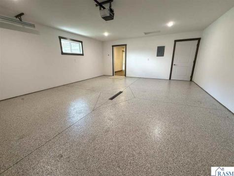 1228 Birchwood Drive New Ulm MN 56073