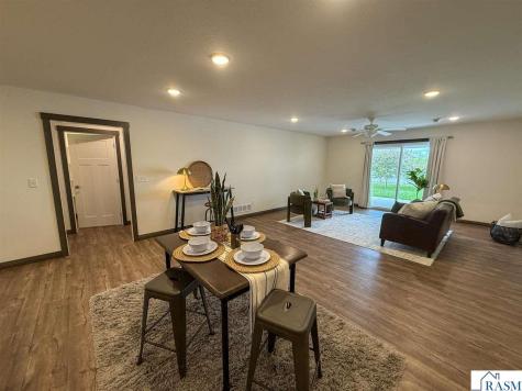 1228 Birchwood Drive New Ulm MN 56073