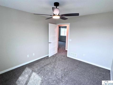 3206 Scotch Lane Mankato MN 56001