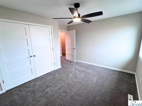 3206 Scotch Lane Mankato MN 56001