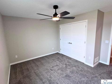 3206 Scotch Lane Mankato MN 56001