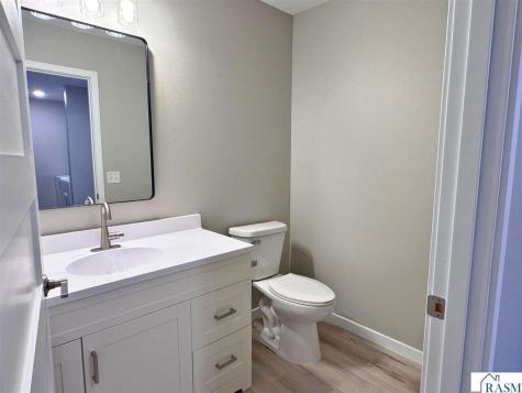 3206 Scotch Lane Mankato MN 56001