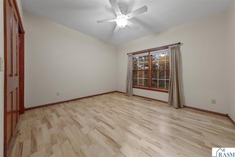 123 Woodhill Court Mankato MN 56001