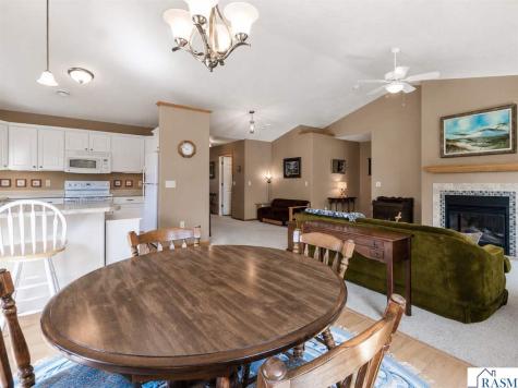 304 Quail Path Mankato MN 56001