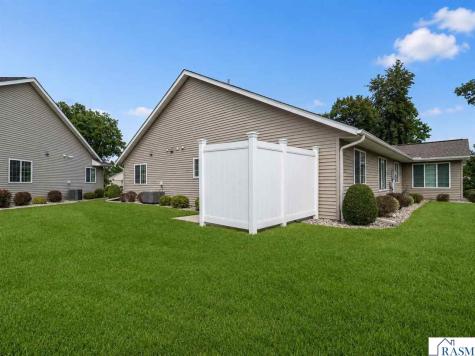304 Quail Path Mankato MN 56001