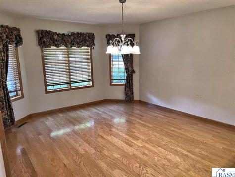 133 Cameo Lane Mankato MN 56001