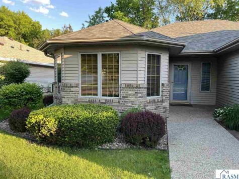 133 Cameo Lane Mankato MN 56001