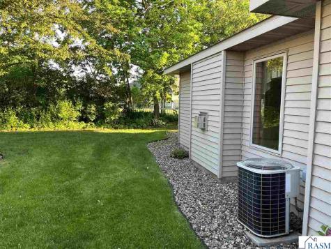 133 Cameo Lane Mankato MN 56001