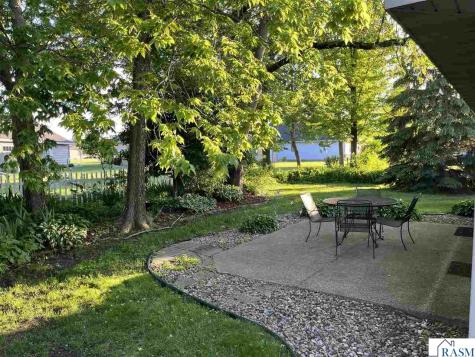 133 Cameo Lane Mankato MN 56001
