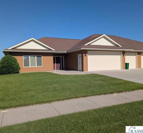 302 Nelson Street Janesville MN 56048