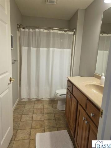 1310 Pine Point Curve St. Peter MN 56082