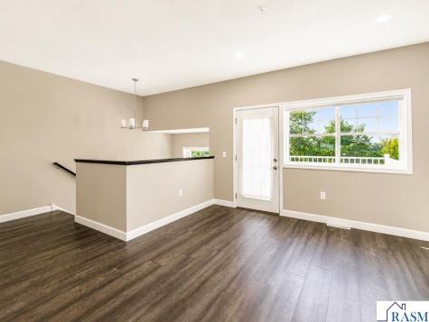 3049 Bluestem Trail Mankato MN 56001