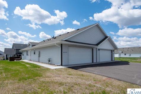 3111 Scotch Lane Mankato MN 56001