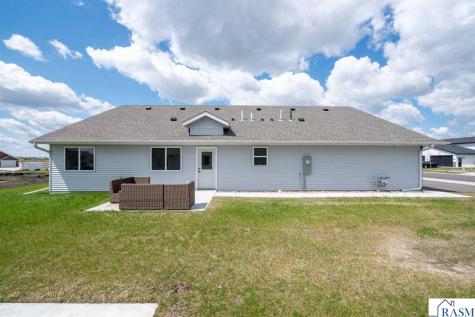 3111 Scotch Lane Mankato MN 56001
