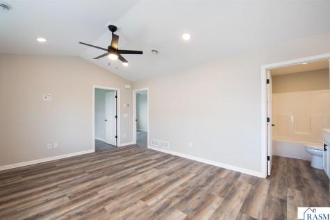 3111 Scotch Lane Mankato MN 56001
