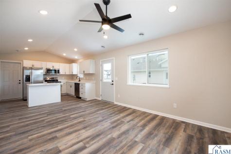 3111 Scotch Lane Mankato MN 56001