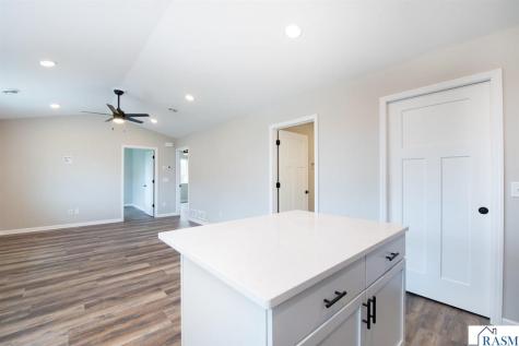 3111 Scotch Lane Mankato MN 56001