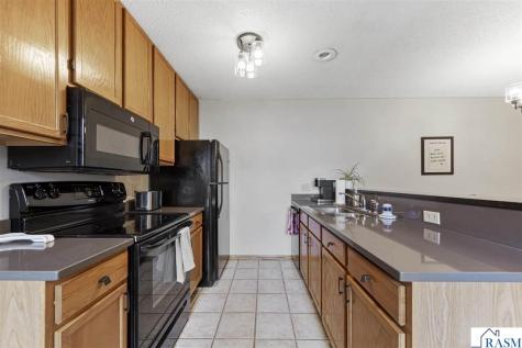 11 Restless Court North Mankato MN 56003