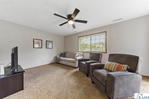 11 Restless Court North Mankato MN 56003