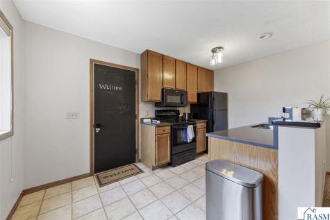 11 Restless Court North Mankato MN 56003