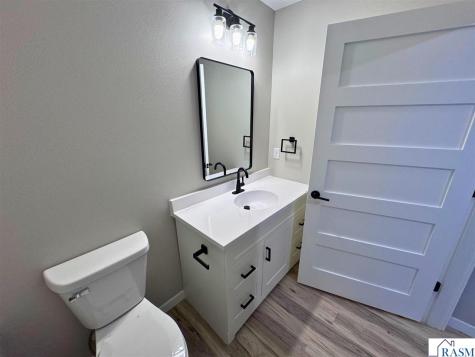 3202 Scotch Lane Mankato MN 56001