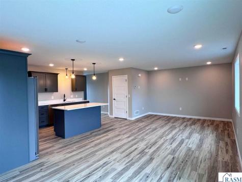 3202 Scotch Lane Mankato MN 56001