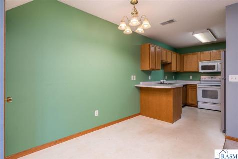 108 Tanager Path Mankato MN 56001