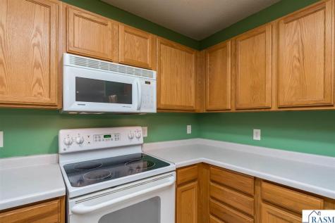 108 Tanager Path Mankato MN 56001