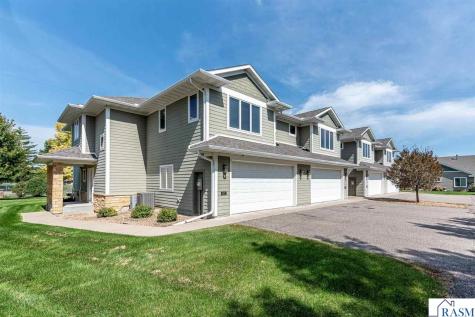 814 Pinnacle Path Mankato MN 56001