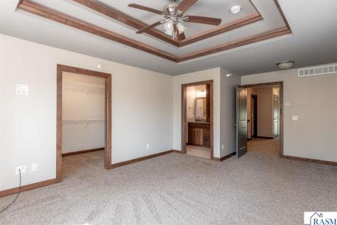 814 Pinnacle Path Mankato MN 56001