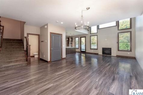 814 Pinnacle Path Mankato MN 56001