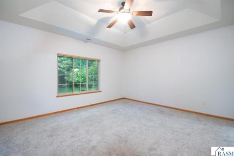 217 Pinehurst Drive Mankato MN 56001