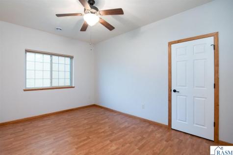 217 Pinehurst Drive Mankato MN 56001