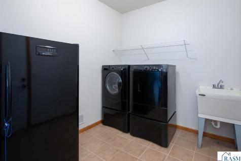 217 Pinehurst Drive Mankato MN 56001