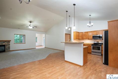 217 Pinehurst Drive Mankato MN 56001